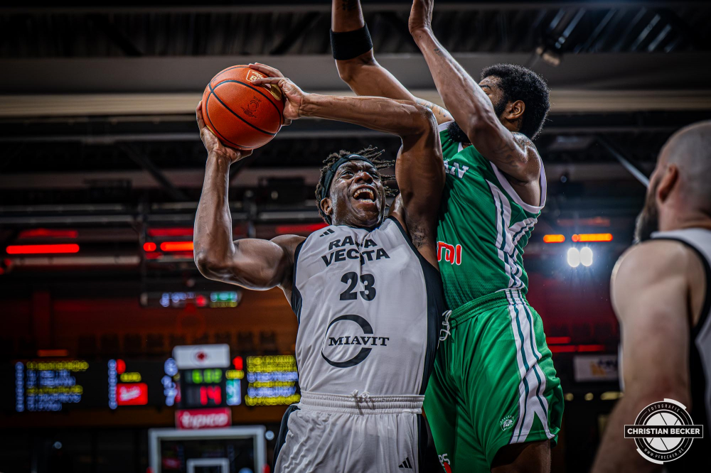 Basketball FIBA Europe Cup, Saison 2025/2026, Herren, Qualifikation, Hinspiel, 24.09.2025, RASTA Vechta - BC Balkan
Malcolm Dandridge (#23 - RASTA Vechta) in Aktion
Schlüsselwörter: 24.09.2025;BC;Balkan;Basketball;Cup;Europe;FEC;FIBA;Hinspiel;International;Liga;Qualifikation;RASTA;RASTA Dome;Saison 2025/2026;Vechta