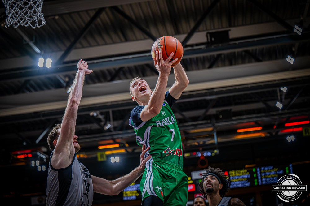 Basketball FIBA Europe Cup, Saison 2025/2026, Herren, Qualifikation, Hinspiel, 24.09.2025, RASTA Vechta - BC Balkan
Iliyan Iliyanov Pishchikov (#7 - BC Balkan) beim Korbleger
Schlüsselwörter: 24.09.2025;BC;Balkan;Basketball;Cup;Europe;FEC;FIBA;Hinspiel;International;Liga;Qualifikation;RASTA;RASTA Dome;Saison 2025/2026;Vechta