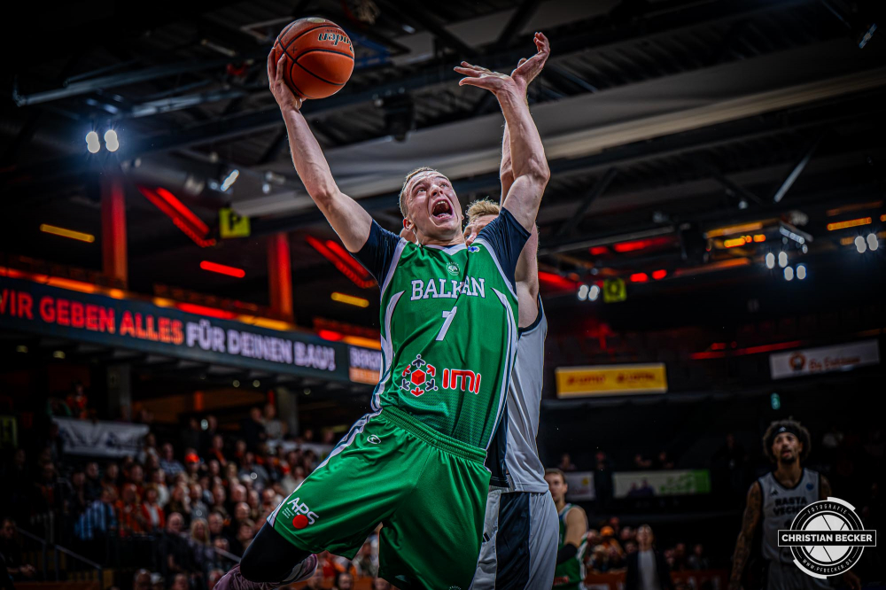 Basketball FIBA Europe Cup, Saison 2025/2026, Herren, Qualifikation, Hinspiel, 24.09.2025, RASTA Vechta - BC Balkan
Iliyan Iliyanov Pishchikov (#7 - BC Balkan) in Aktion
Schlüsselwörter: 24.09.2025;BC;Balkan;Basketball;Cup;Europe;FEC;FIBA;Hinspiel;International;Liga;Qualifikation;RASTA;RASTA Dome;Saison 2025/2026;Vechta
