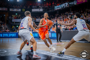 Dateiname=2025-10-04-RV-MBC-0928.jpg
Dateigröße=391KB
Abmessungen: 2000x1333
hinzugefügt am: 05. Oktober 2025 2025-10-04-RV-MBC-0928.jpg