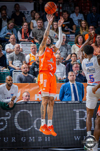 Dateiname=2025-10-04-RV-MBC-1384.jpg
Dateigröße=568KB
Abmessungen: 1333x2000
hinzugefügt am: 05. Oktober 2025 2025-10-04-RV-MBC-1384.jpg