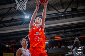 Dateiname=2025-10-04-RV-MBC-1599.jpg
Dateigröße=321KB
Abmessungen: 2000x1333
hinzugefügt am: 05. Oktober 2025 2025-10-04-RV-MBC-1599.jpg