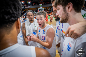 Dateiname=2025-10-04-RV-MBC-2067.jpg
Dateigröße=331KB
Abmessungen: 2000x1333
hinzugefügt am: 05. Oktober 2025 2025-10-04-RV-MBC-2067.jpg