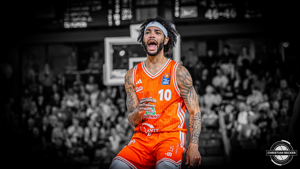 1. Basketball Bundesliga, easyCredit BBL, Saison 2025/2026, Herren, Hauptrunde, 5. Spieltag, 25.10.2025, RASTA Vechta - Telekom Baskets Bonn
Tevin Brown (#10 - RASTA Vechta) w&auml;hrend der Partie
Schlüsselwörter: 1. Bundesliga;25.10.2025;5. Spieltag;BBL;Basketball;Baskets;Bonn;Hauptrunde;Liga;RASTA;RASTA Dome;Saison 2025/2026;Telekom;Vechta;easycredit