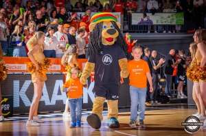 Dateiname=2025-10-25-RV-BON-0025.jpg
Dateigröße=472KB
Abmessungen: 2000x1333
hinzugefügt am: 26. Oktober 2025 2025-10-25-RV-BON-0025.jpg