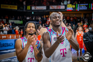 Dateiname=2025-10-25-RV-BON-0132.jpg
Dateigröße=370KB
Abmessungen: 2000x1333
hinzugefügt am: 26. Oktober 2025 2025-10-25-RV-BON-0132.jpg