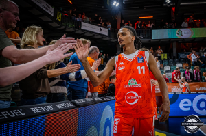 Dateiname=2025-10-25-RV-BON-0136.jpg
Dateigröße=460KB
Abmessungen: 2000x1333
hinzugefügt am: 26. Oktober 2025 2025-10-25-RV-BON-0136.jpg