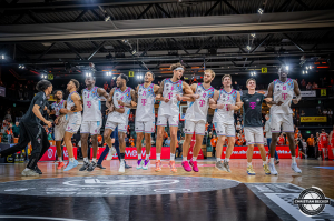 Dateiname=2025-10-25-RV-BON-0139.jpg
Dateigröße=509KB
Abmessungen: 2000x1333
hinzugefügt am: 26. Oktober 2025 2025-10-25-RV-BON-0139.jpg