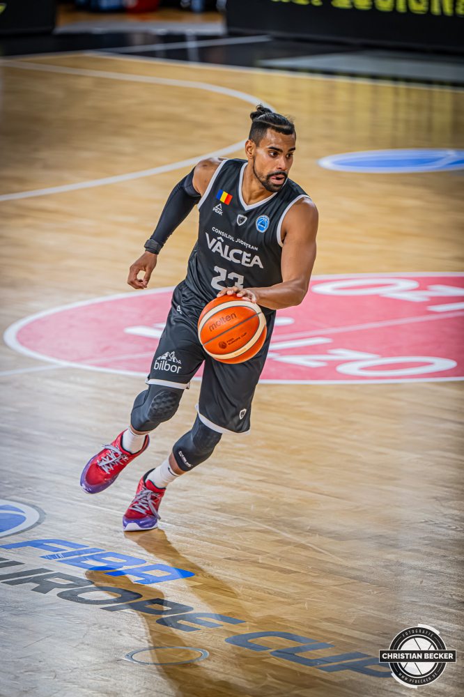 Basketball FIBA Europe Cup, Saison 2025/2026, Herren, Hauptrunde, Gruppenphase, 4. Spieltag, 05.11.2025, RASTA Vechta - CS Valcea 1924
Clavell Lopez (#23 - CS Valcea 1924) in Aktion
Schlüsselwörter: 05.11.2025;1924;4. Spieltag;Basketball;CS;Cup;Europe;FEC;FIBA;Gruppenphase;Hauptrunde;International;Liga;RASTA;RASTA Dome;Saison 2025/2026;Valcea;Vechta