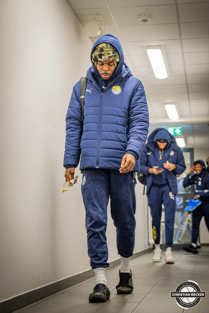 1. Basketball Bundesliga, easyCredit BBL, Saison 2025/2026, Herren, Pokal. Viertelfinale, 17.11.2025, RASTA Vechta - EWE Baskets Oldenburg
Ralph Hounnou (#5 - EWE Baskets Oldenburg) vor der Partie
Schlüsselwörter: 1. Bundesliga;17.11.2025;BBL;Basketball;Baskets;EWE;Oldenburg;Pokal;RASTA;RASTA Dome;Saison 2025/2026;Vechta;Viertelfinale;easycredit