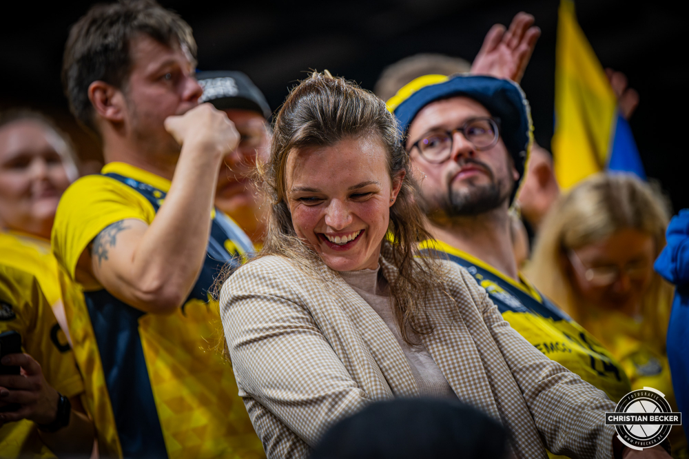 1. Basketball Bundesliga, easyCredit BBL, Saison 2025/2026, Herren, Pokal. Viertelfinale, 17.11.2025, RASTA Vechta - EWE Baskets Oldenburg
RASTA Vechta gegen EWE Baskets Oldenburg
Schlüsselwörter: 1. Bundesliga;17.11.2025;BBL;Basketball;Baskets;EWE;Oldenburg;Pokal;RASTA;RASTA Dome;Saison 2025/2026;Vechta;Viertelfinale;easycredit