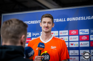 Dateiname=2025-12-07-RV-HAM-0003.jpg
Dateigröße=512KB
Abmessungen: 2000x1333
hinzugefügt am: 08. Dezember 2025 2025-12-07-RV-HAM-0003.jpg