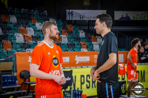 Dateiname=2025-12-07-RV-HAM-0005.jpg
Dateigröße=603KB
Abmessungen: 2000x1333
hinzugefügt am: 08. Dezember 2025 2025-12-07-RV-HAM-0005.jpg