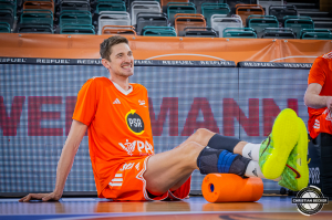 Dateiname=2025-12-07-RV-HAM-0008.jpg
Dateigröße=1546KB
Abmessungen: 2000x1333
hinzugefügt am: 08. Dezember 2025 2025-12-07-RV-HAM-0008.jpg