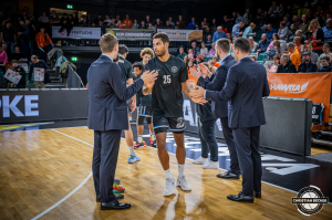 Dateiname=2025-12-07-RV-HAM-0028.jpg
Dateigröße=809KB
Abmessungen: 2000x1333
hinzugefügt am: 08. Dezember 2025 2025-12-07-RV-HAM-0028.jpg