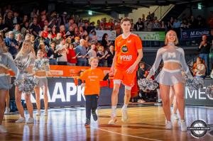 Dateiname=2025-12-07-RV-HAM-0034.jpg
Dateigröße=972KB
Abmessungen: 2000x1333
hinzugefügt am: 08. Dezember 2025 2025-12-07-RV-HAM-0034.jpg