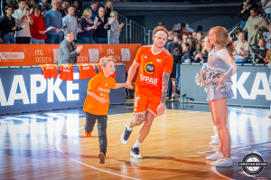 Dateiname=2025-12-07-RV-HAM-0037.jpg
Dateigröße=863KB
Abmessungen: 2000x1333
hinzugefügt am: 08. Dezember 2025 2025-12-07-RV-HAM-0037.jpg