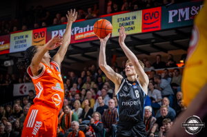 Dateiname=2025-12-07-RV-HAM-0041.jpg
Dateigröße=646KB
Abmessungen: 2000x1333
hinzugefügt am: 08. Dezember 2025 2025-12-07-RV-HAM-0041.jpg