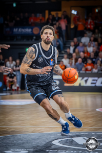 Dateiname=2025-12-07-RV-HAM-0042.jpg
Dateigröße=606KB
Abmessungen: 1333x2000
hinzugefügt am: 08. Dezember 2025 2025-12-07-RV-HAM-0042.jpg