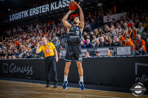 Dateiname=2025-12-07-RV-HAM-0049.jpg
Dateigröße=702KB
Abmessungen: 2000x1333
hinzugefügt am: 08. Dezember 2025 2025-12-07-RV-HAM-0049.jpg