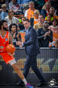 Dateiname=2025-12-07-RV-HAM-0081.jpg
Dateigröße=1017KB
Abmessungen: 1332x2000
hinzugefügt am: 08. Dezember 2025 2025-12-07-RV-HAM-0081.jpg