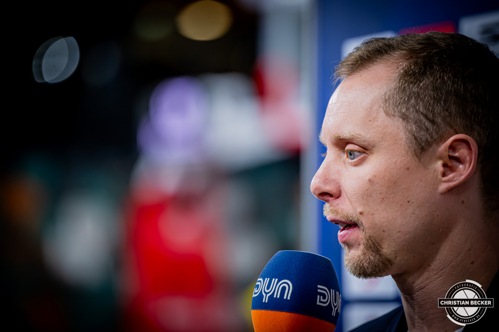 1. Basketball Bundesliga, easyCredit BBL, Saison 2025/2026, Herren, Hauptrunde, 13. Spieltag, 29.12.2025, RASTA Vechta - EWE Baskets Oldenburg
Christian Held (Head-Coach - RASTA Vechta) vor der Partie
Schlüsselwörter: 1. Bundesliga;13. Spieltag;29.12.2025;BBL;Basketball;Baskets;EWE;Hauptrunde;Liga;Oldenburg;RASTA;RASTA Dome;Saison 2025/2026;Vechta;easycredit