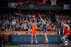 Dateiname=2025-12-29-RV-OLD-0098.jpg
Dateigröße=1372KB
Abmessungen: 2000x1333
hinzugefügt am: 31. Dezember 2025 2025-12-29-RV-OLD-0098.jpg