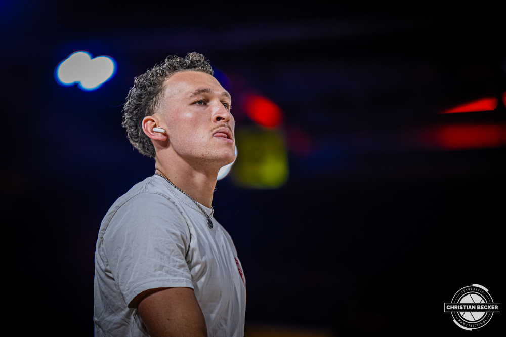 1. Basketball Bundesliga, easyCredit BBL, Saison 2025/2026, Herren, Hauptrunde, 15. Spieltag, 11.01.2026, RASTA Vechta - Fitness First W&uuml;rzburg Baskets
Brae Ivey (#11 - Fitness First W&uuml;rzburg Baskets) vor der Partie
Schlüsselwörter: 1. Bundesliga;11.01.2026;15. Spieltag;BBL;Basketball;Baskets;First;Fitness;Hauptrunde;Liga;RASTA;RASTA Dome;Saison 2025/2026;Vechta;W&uuml;rzburg;easycredit