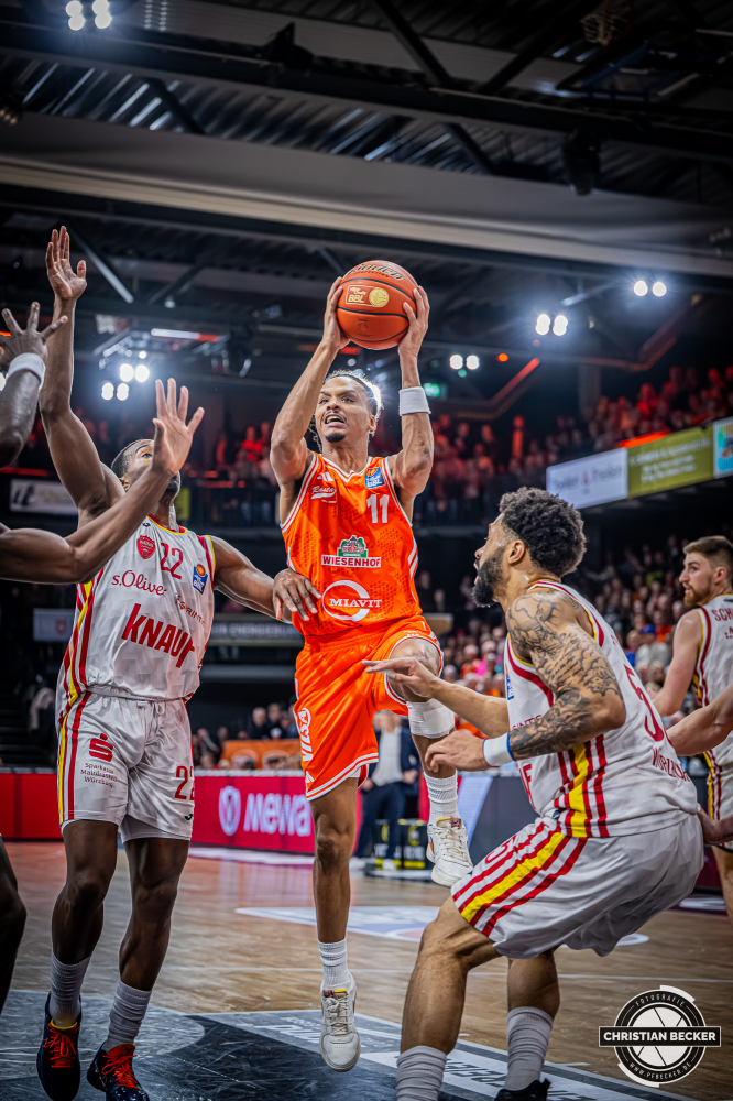 1. Basketball Bundesliga, easyCredit BBL, Saison 2025/2026, Herren, Hauptrunde, 15. Spieltag, 11.01.2026, RASTA Vechta - Fitness First W&uuml;rzburg Baskets
Alonzo Verge (#11 - RASTA Vechta) in Aktion
Schlüsselwörter: 1. Bundesliga;11.01.2026;15. Spieltag;BBL;Basketball;Baskets;First;Fitness;Hauptrunde;Liga;RASTA;RASTA Dome;Saison 2025/2026;Vechta;W&uuml;rzburg;easycredit