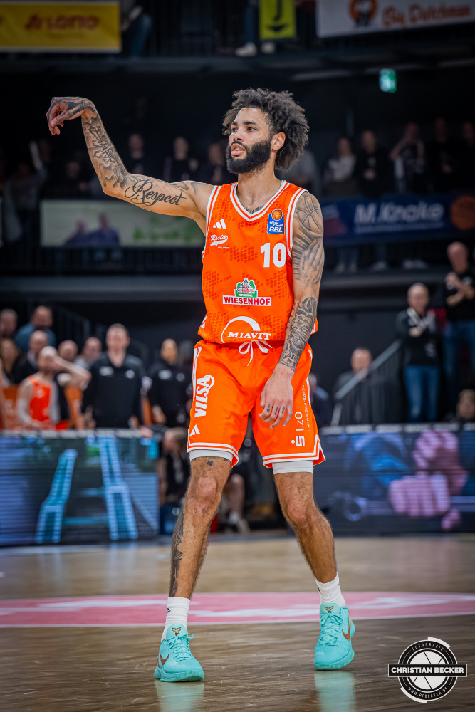 1. Basketball Bundesliga, easyCredit BBL, Saison 2025/2026, Herren, Hauptrunde, 15. Spieltag, 11.01.2026, RASTA Vechta - Fitness First W&uuml;rzburg Baskets
Tevin Brown (#10 - RASTA Vechta) w&auml;hrend der Partie
Schlüsselwörter: 1. Bundesliga;11.01.2026;15. Spieltag;BBL;Basketball;Baskets;First;Fitness;Hauptrunde;Liga;RASTA;RASTA Dome;Saison 2025/2026;Vechta;W&uuml;rzburg;easycredit