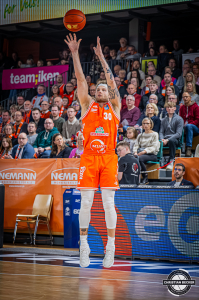 Dateiname=2026-01-11-RV-WUE-1693.jpg
Dateigröße=1166KB
Abmessungen: 1333x2000
hinzugefügt am: 12. Januar 2026 2026-01-11-RV-WUE-1693.jpg