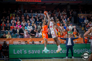 Dateiname=2026-01-11-RV-WUE-1941.jpg
Dateigröße=1363KB
Abmessungen: 2000x1333
hinzugefügt am: 12. Januar 2026 2026-01-11-RV-WUE-1941.jpg