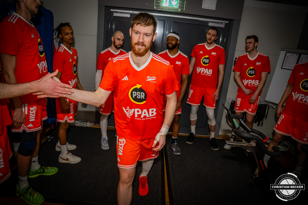 1. Basketball Bundesliga, easyCredit BBL, Saison 2025/2026, Herren, Hauptrunde, 16. Spieltag, 17.01.2026, RASTA Vechta - ALBA Berlin
Luc van Slooten (#6 - RASTA Vechta) vor der Partie
Schlüsselwörter: 1. Bundesliga;16. Spieltag;17.01.2026;ALBA;BBL;Basketball;Berlin;Hauptrunde;Liga;RASTA;RASTA Dome;Saison 2025/2026;Vechta;easycredit