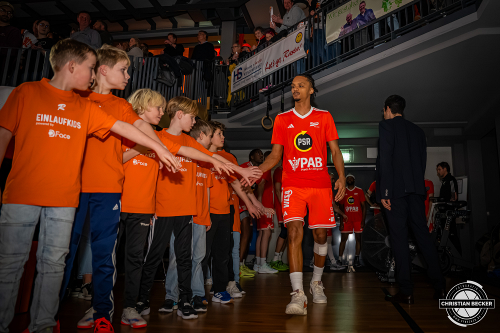 1. Basketball Bundesliga, easyCredit BBL, Saison 2025/2026, Herren, Hauptrunde, 16. Spieltag, 17.01.2026, RASTA Vechta - ALBA Berlin
Alonzo Verge (#11 - RASTA Vechta) vor der Partie
Schlüsselwörter: 1. Bundesliga;16. Spieltag;17.01.2026;ALBA;BBL;Basketball;Berlin;Hauptrunde;Liga;RASTA;RASTA Dome;Saison 2025/2026;Vechta;easycredit