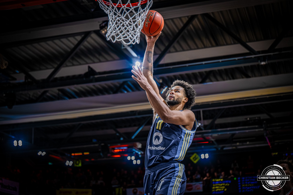 1. Basketball Bundesliga, easyCredit BBL, Saison 2025/2026, Herren, Hauptrunde, 16. Spieltag, 17.01.2026, RASTA Vechta - ALBA Berlin
Norris Agbakoko (#17 - ALBA BERLIN) beim Dunk
Schlüsselwörter: 1. Bundesliga;16. Spieltag;17.01.2026;ALBA;BBL;Basketball;Berlin;Hauptrunde;Liga;RASTA;RASTA Dome;Saison 2025/2026;Vechta;easycredit