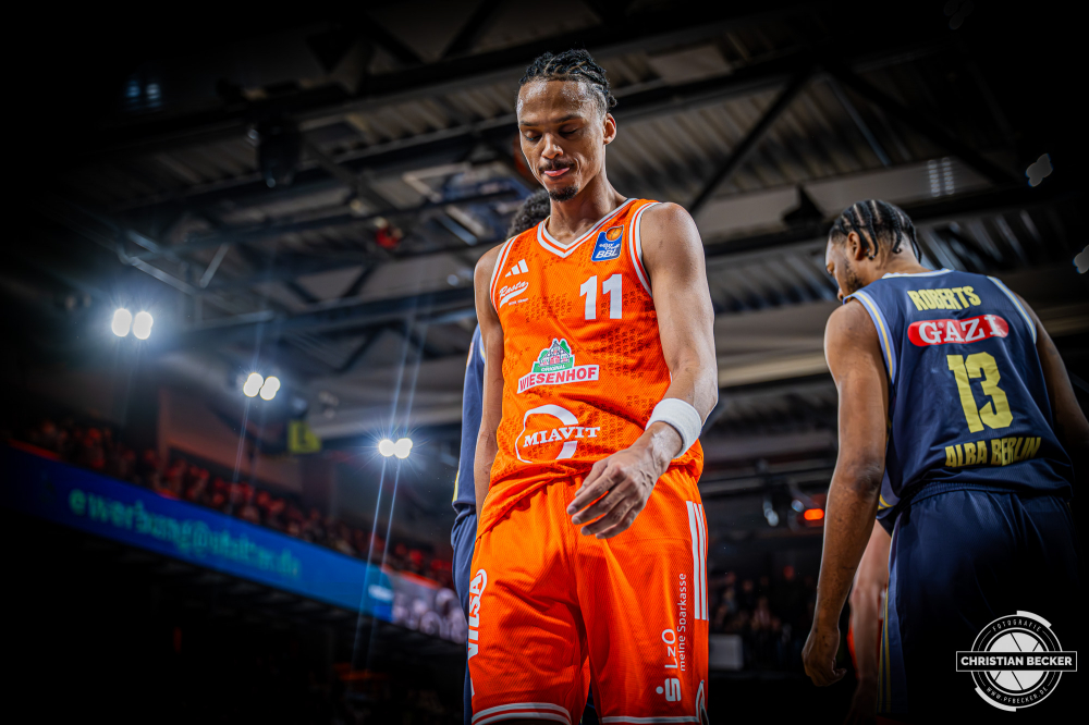 1. Basketball Bundesliga, easyCredit BBL, Saison 2025/2026, Herren, Hauptrunde, 16. Spieltag, 17.01.2026, RASTA Vechta - ALBA Berlin
Alonzo Verge (#11 - RASTA Vechta) w&auml;hrend der Partie
Schlüsselwörter: 1. Bundesliga;16. Spieltag;17.01.2026;ALBA;BBL;Basketball;Berlin;Hauptrunde;Liga;RASTA;RASTA Dome;Saison 2025/2026;Vechta;easycredit