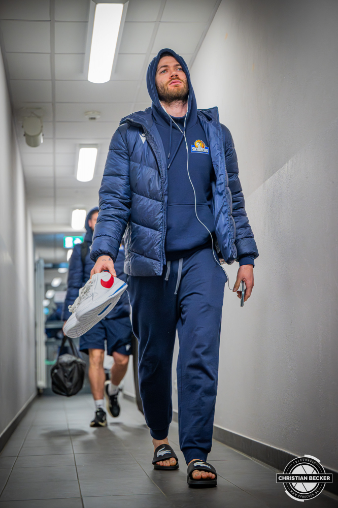 1. Basketball Bundesliga, easyCredit BBL, Saison 2025/2026, Herren, Hauptrunde, 18. Spieltag, 31.01.2026, RASTA Vechta - Frankfurt Skyliners
Logan Johnson (#0 - Frankfurt Skyliners) vor der Partie
Schlüsselwörter: 1. Bundesliga;18. Spieltag;31.01.2026;BBL;Basketball;Frankfurt;Hauptrunde;Liga;RASTA;RASTA Dome;Saison 2025/2026;Skyliners;Vechta;easycredit