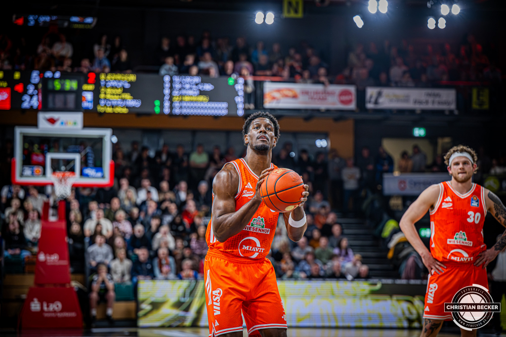 1. Basketball Bundesliga, easyCredit BBL, Saison 2025/2026, Herren, Hauptrunde, 18. Spieltag, 31.01.2026, RASTA Vechta - Frankfurt Skyliners
TJ Bamba (#5 - RASTA Vechta) w&auml;hrend der Partie
Schlüsselwörter: 1. Bundesliga;18. Spieltag;31.01.2026;BBL;Basketball;Frankfurt;Hauptrunde;Liga;RASTA;RASTA Dome;Saison 2025/2026;Skyliners;Vechta;easycredit