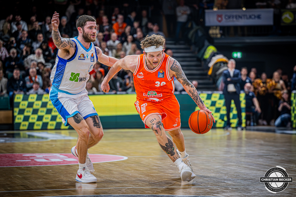 1. Basketball Bundesliga, easyCredit BBL, Saison 2025/2026, Herren, Hauptrunde, 18. Spieltag, 31.01.2026, RASTA Vechta - Frankfurt Skyliners
Booker Coplin (#30 - RASTA Vechta) in Aktion
Schlüsselwörter: 1. Bundesliga;18. Spieltag;31.01.2026;BBL;Basketball;Frankfurt;Hauptrunde;Liga;RASTA;RASTA Dome;Saison 2025/2026;Skyliners;Vechta;easycredit