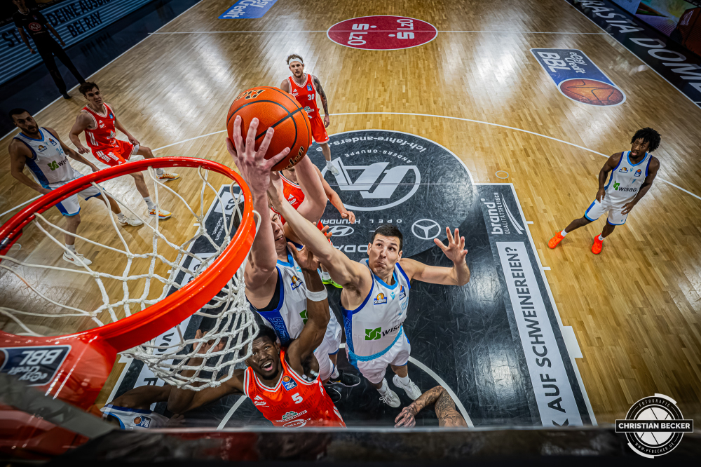 1. Basketball Bundesliga, easyCredit BBL, Saison 2025/2026, Herren, Hauptrunde, 18. Spieltag, 31.01.2026, RASTA Vechta - Frankfurt Skyliners
Ryan Hawkins (#33 - Frankfurt Skyliners) in Aktion
Schlüsselwörter: 1. Bundesliga;18. Spieltag;31.01.2026;BBL;Basketball;Frankfurt;Hauptrunde;Liga;RASTA;RASTA Dome;Saison 2025/2026;Skyliners;Vechta;easycredit