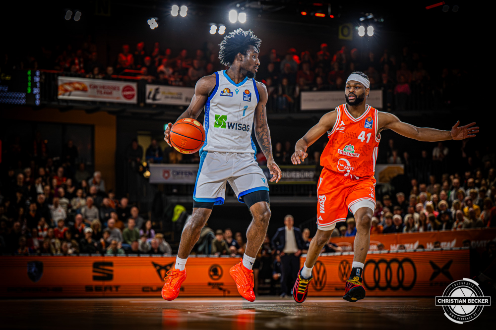 1. Basketball Bundesliga, easyCredit BBL, Saison 2025/2026, Herren, Hauptrunde, 18. Spieltag, 31.01.2026, RASTA Vechta - Frankfurt Skyliners
Isaiah Swope (#1 - Frankfurt Skyliners) in Aktion
Schlüsselwörter: 1. Bundesliga;18. Spieltag;31.01.2026;BBL;Basketball;Frankfurt;Hauptrunde;Liga;RASTA;RASTA Dome;Saison 2025/2026;Skyliners;Vechta;easycredit