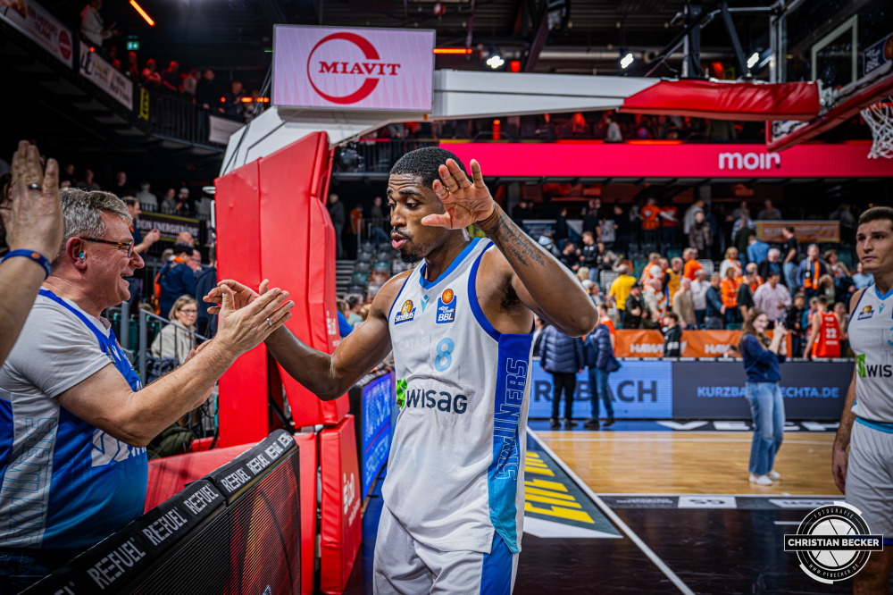 1. Basketball Bundesliga, easyCredit BBL, Saison 2025/2026, Herren, Hauptrunde, 18. Spieltag, 31.01.2026, RASTA Vechta - Frankfurt Skyliners
William Christmas (#8 - Frankfurt Skyliners) nach der Partie
Schlüsselwörter: 1. Bundesliga;18. Spieltag;31.01.2026;BBL;Basketball;Frankfurt;Hauptrunde;Liga;RASTA;RASTA Dome;Saison 2025/2026;Skyliners;Vechta;easycredit