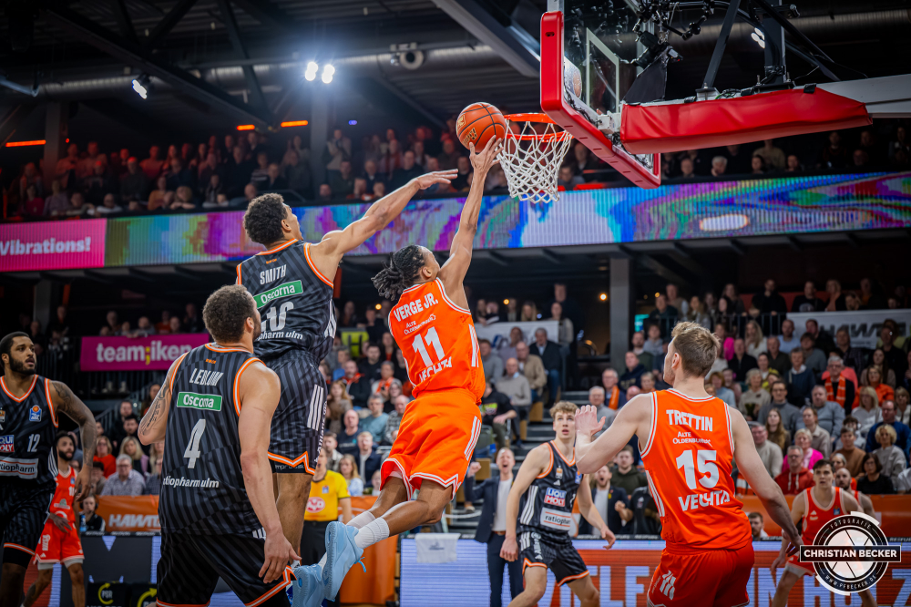 1. Basketball Bundesliga, easyCredit BBL, Saison 2025/2026, Herren, Hauptrunde, 20. Spieltag, 14.02.2026, RASTA Vechta - ratiopharm Ulm
Alonzo Verge (#11 - RASTA Vechta) beim Korbleger
Schlüsselwörter: 1. Bundesliga;14.02.2026;20. Spieltag;BBL;Basketball;Hauptrunde;Liga;RASTA;RASTA Dome;Saison 2025/2026;Ulm;Vechta;easycredit;ratiopharm