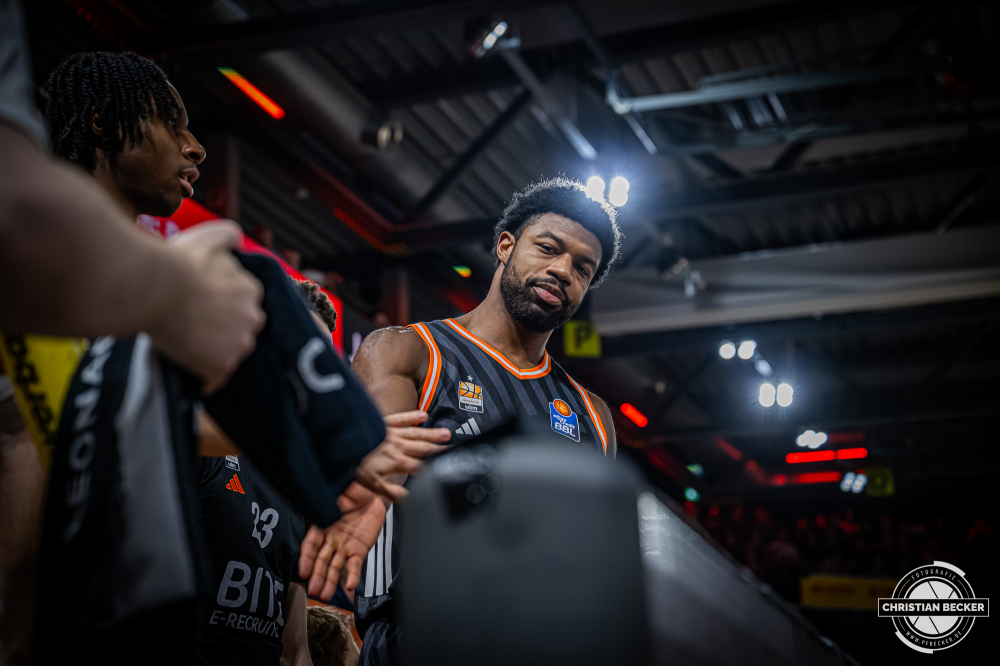 1. Basketball Bundesliga, easyCredit BBL, Saison 2025/2026, Herren, Hauptrunde, 20. Spieltag, 14.02.2026, RASTA Vechta - ratiopharm Ulm
Justin Simon (#15 - ratiopharm ulm) w&auml;hrend der Partie
Schlüsselwörter: 1. Bundesliga;14.02.2026;20. Spieltag;BBL;Basketball;Hauptrunde;Liga;RASTA;RASTA Dome;Saison 2025/2026;Ulm;Vechta;easycredit;ratiopharm