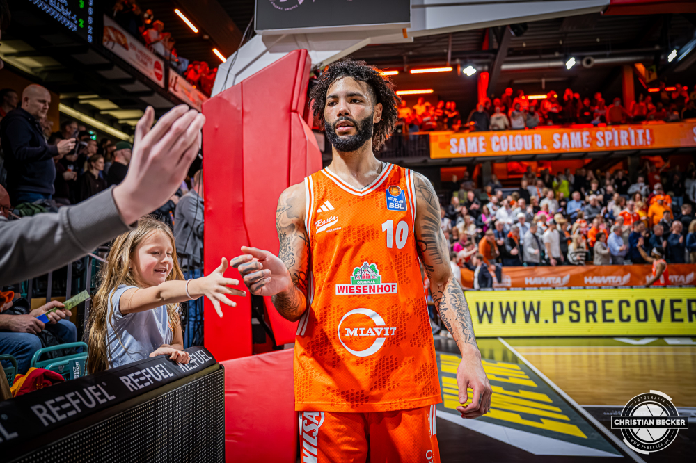 1. Basketball Bundesliga, easyCredit BBL, Saison 2025/2026, Herren, Hauptrunde, 20. Spieltag, 14.02.2026, RASTA Vechta - ratiopharm Ulm
Tevin Brown (#10 - RASTA Vechta) nach der Partie
Schlüsselwörter: 1. Bundesliga;14.02.2026;20. Spieltag;BBL;Basketball;Hauptrunde;Liga;RASTA;RASTA Dome;Saison 2025/2026;Ulm;Vechta;easycredit;ratiopharm