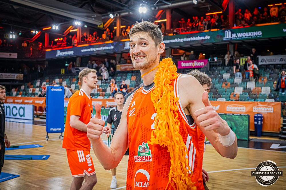 1. Basketball Bundesliga, easyCredit BBL, Saison 2025/2026, Herren, Hauptrunde, 20. Spieltag, 14.02.2026, RASTA Vechta - ratiopharm Ulm
Tibor Plei&szlig; (#22 - RASTA Vechta) nach der Partie
Schlüsselwörter: 1. Bundesliga;14.02.2026;20. Spieltag;BBL;Basketball;Hauptrunde;Liga;RASTA;RASTA Dome;Saison 2025/2026;Ulm;Vechta;easycredit;ratiopharm