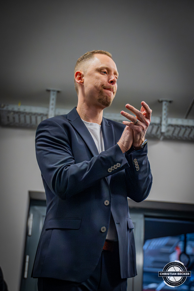 1. Basketball Bundesliga, easyCredit BBL, Saison 2025/2026, Herren, Hauptrunde, 22. Spieltag, 06.03.2026, RASTA Vechta - Science City Jena
Christian Held (Head-Coach - RASTA Vechta) vor der Partie
Schlüsselwörter: 06.03.2026;1. Bundesliga;22. Spieltag;BBL;Basketball;City;Hauptrunde;Jena;Liga;RASTA;RASTA Dome;Saison 2025/2026;Science;Vechta;easycredit