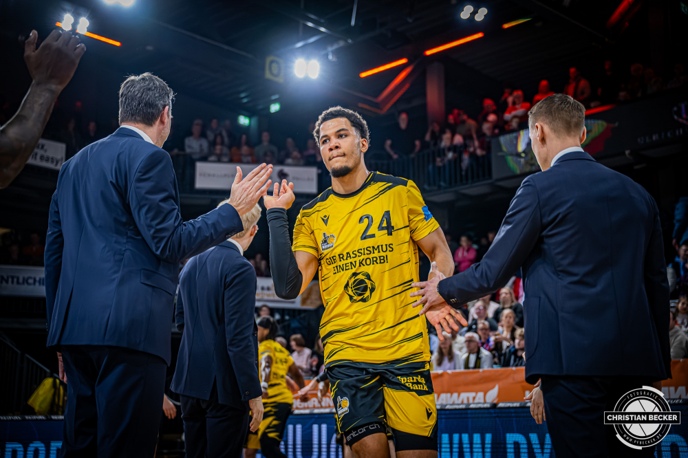 1. Basketball Bundesliga, easyCredit BBL, Saison 2025/2026, Herren, Hauptrunde, 24. Spieltag, 14.03.2026, RASTA Vechta - MHP Riesen Ludwigsburg
Brandon Tischler (#24 - MHP Riesen Ludwigsburg) vor der Partie
Schlüsselwörter: 1. Bundesliga;14.03.2026;24. Spieltag;BBL;Basketball;Hauptrunde;Liga;Ludwigsburg;MHP;RASTA;RASTA Dome;RIESEN;Saison 2025/2026;Vechta;easycredit