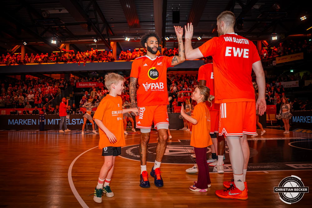 1. Basketball Bundesliga, easyCredit BBL, Saison 2025/2026, Herren, Hauptrunde, 24. Spieltag, 14.03.2026, RASTA Vechta - MHP Riesen Ludwigsburg
Tevin Brown (#10 - RASTA Vechta) vor der Partie
Schlüsselwörter: 1. Bundesliga;14.03.2026;24. Spieltag;BBL;Basketball;Hauptrunde;Liga;Ludwigsburg;MHP;RASTA;RASTA Dome;RIESEN;Saison 2025/2026;Vechta;easycredit