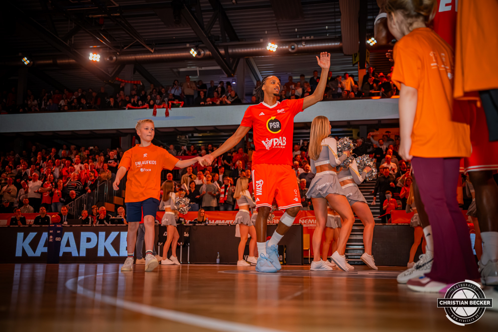 1. Basketball Bundesliga, easyCredit BBL, Saison 2025/2026, Herren, Hauptrunde, 24. Spieltag, 14.03.2026, RASTA Vechta - MHP Riesen Ludwigsburg
Alonzo Verge (#11 - RASTA Vechta) vor der Partie
Schlüsselwörter: 1. Bundesliga;14.03.2026;24. Spieltag;BBL;Basketball;Hauptrunde;Liga;Ludwigsburg;MHP;RASTA;RASTA Dome;RIESEN;Saison 2025/2026;Vechta;easycredit